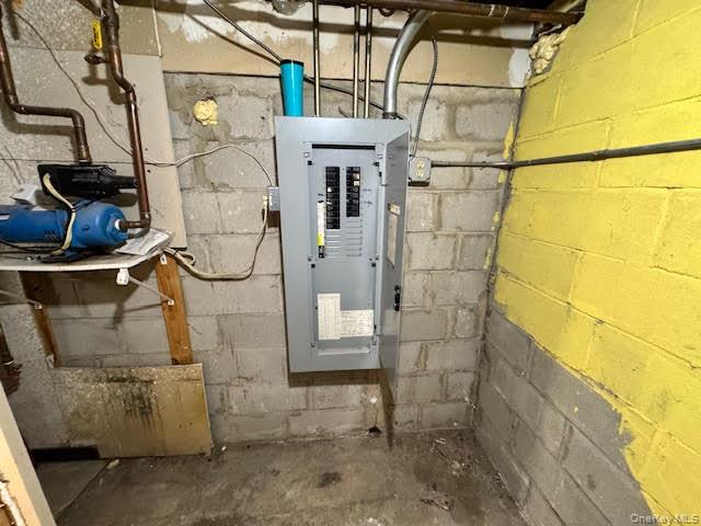 3459 E Tremont Avenue