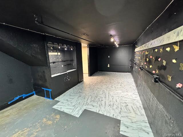 3459 E Tremont Avenue