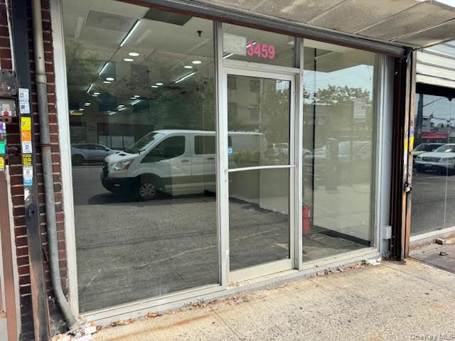 3459 E Tremont Avenue