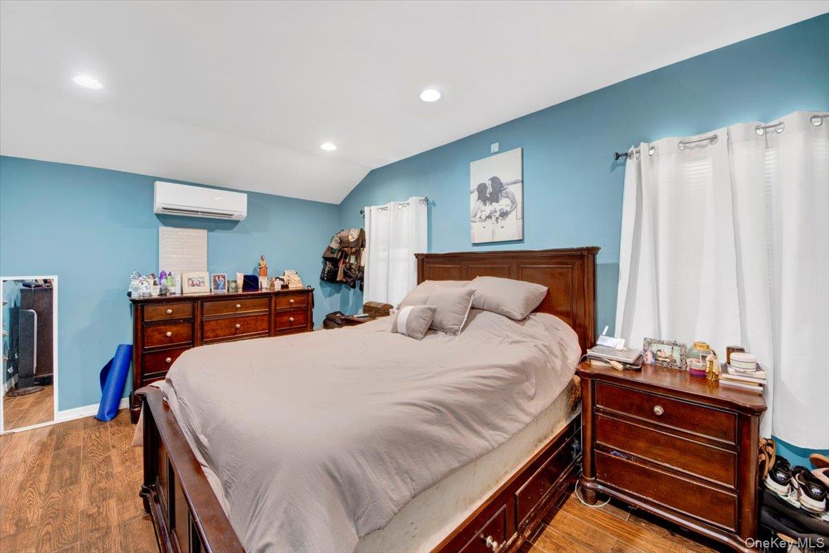 64D Edgewater Park Unit: 64D