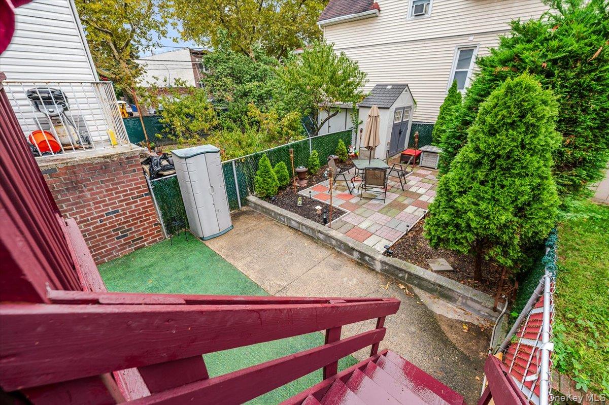 2976 Waterbury Avenue