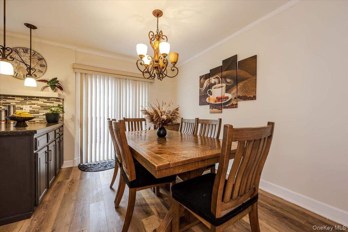 2976 Waterbury Avenue