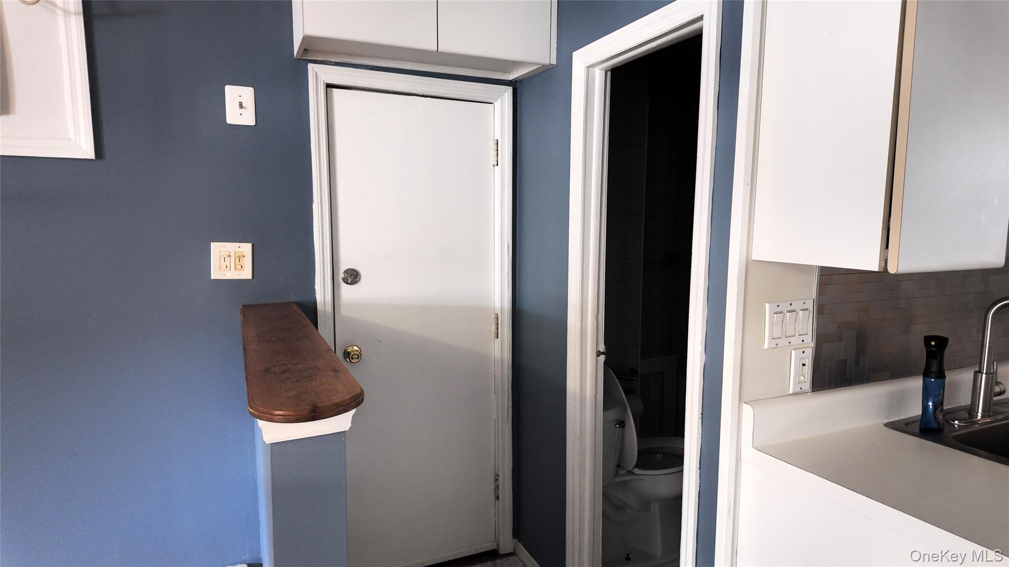 3249 Barkley Avenue Unit: A