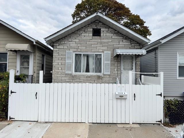 3249 Barkley Avenue Unit: A