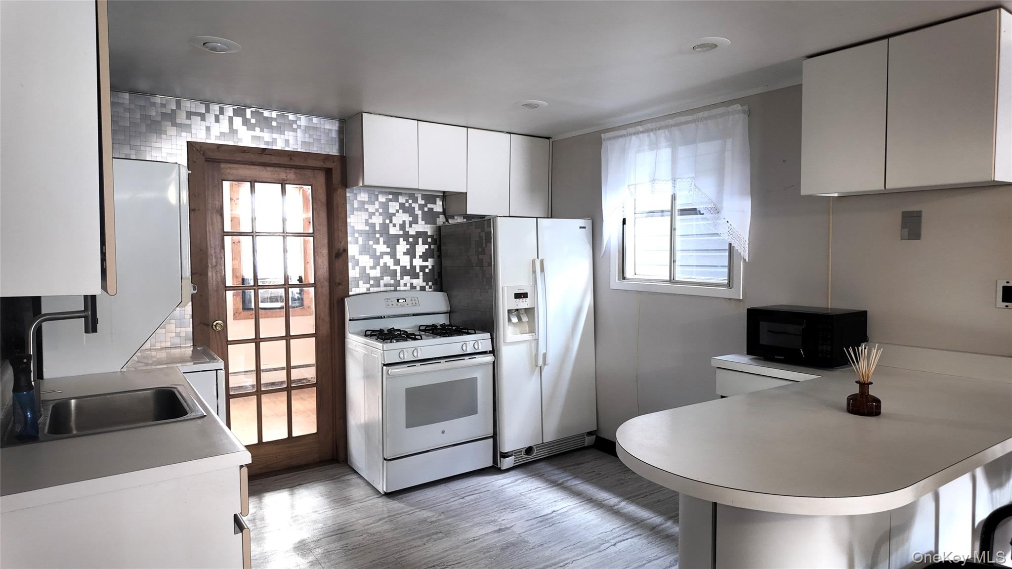 3249 Barkley Avenue Unit: A