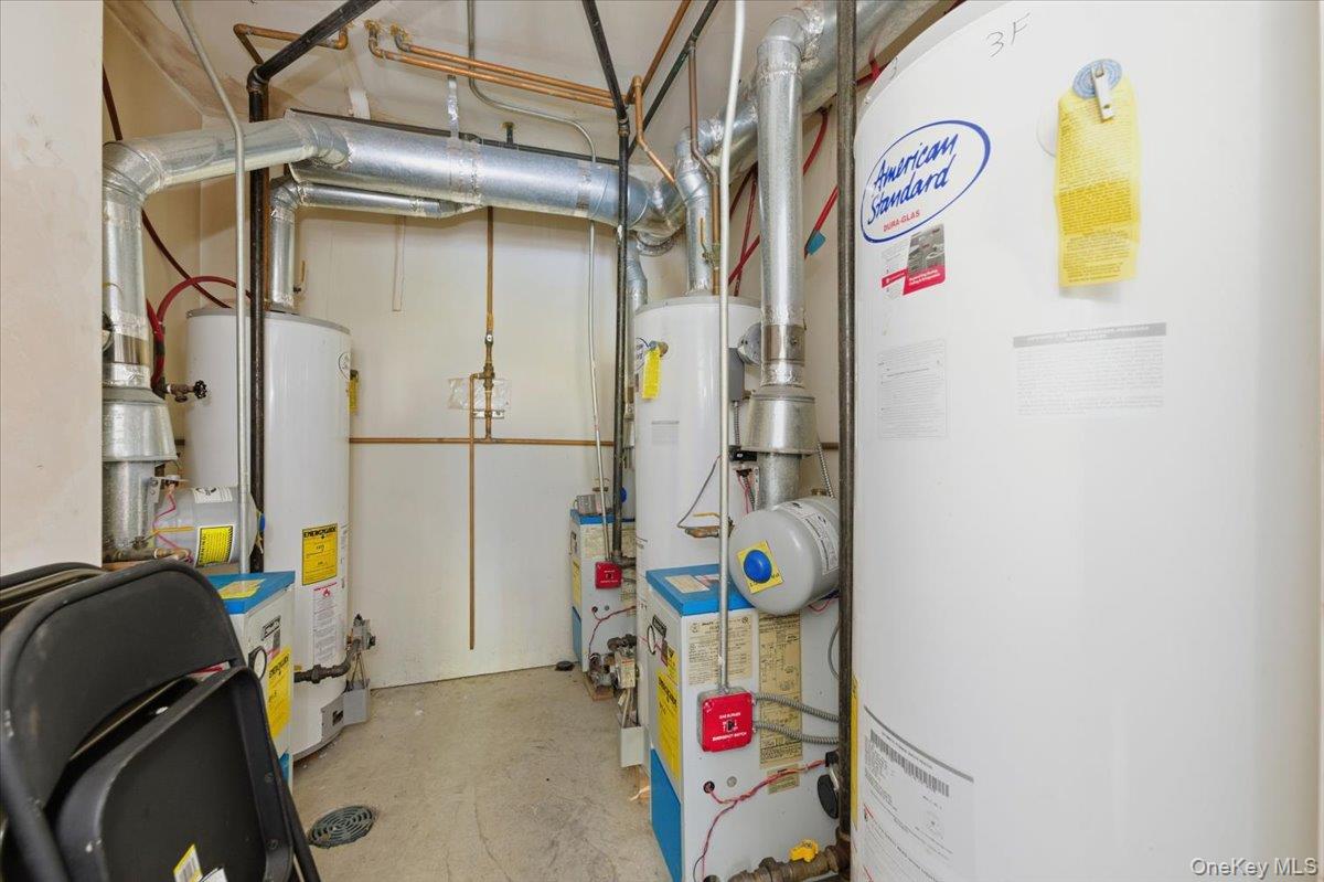 2853 Ely Avenue Unit: 3