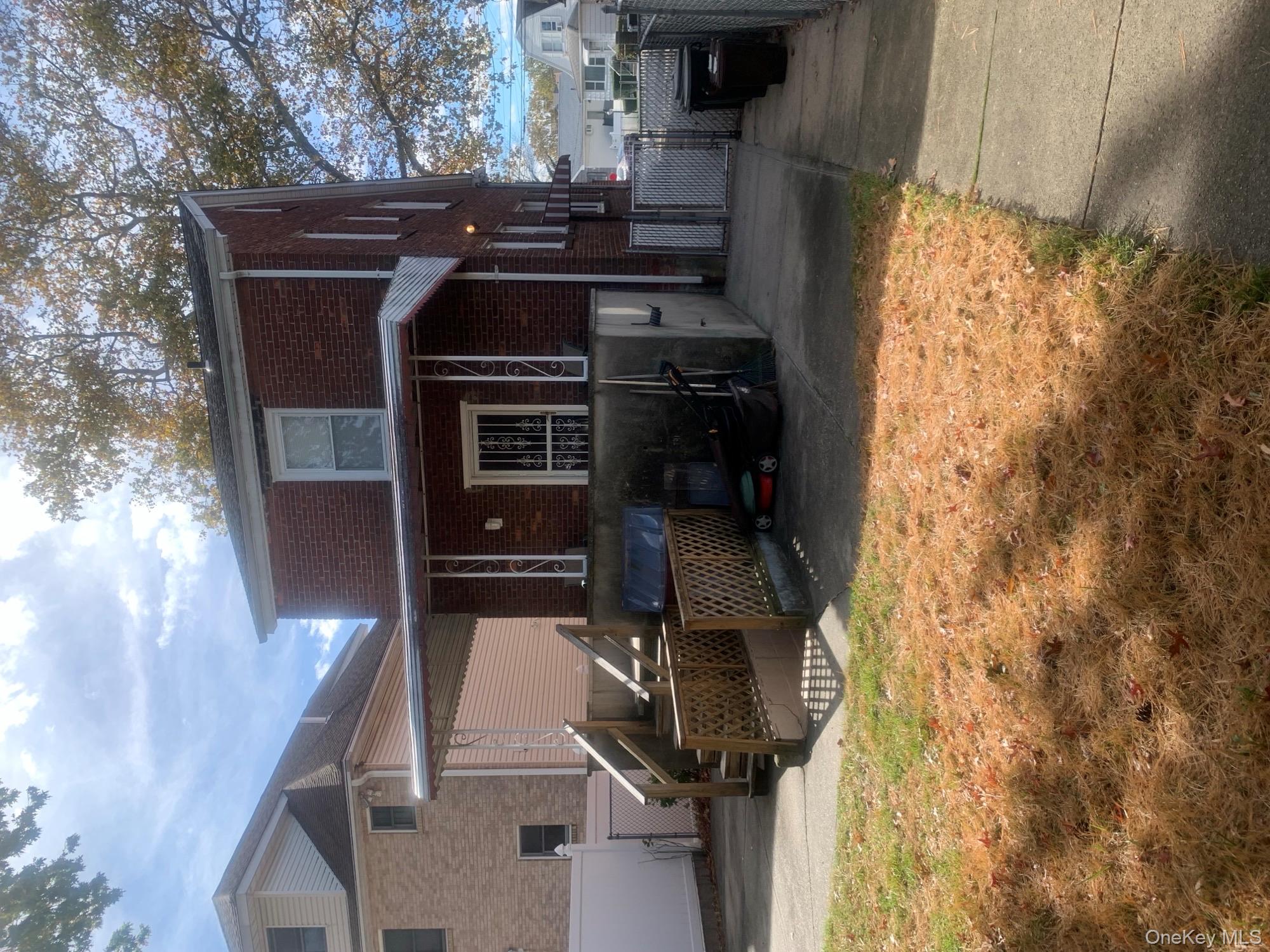 3183 Waterbury Avenue