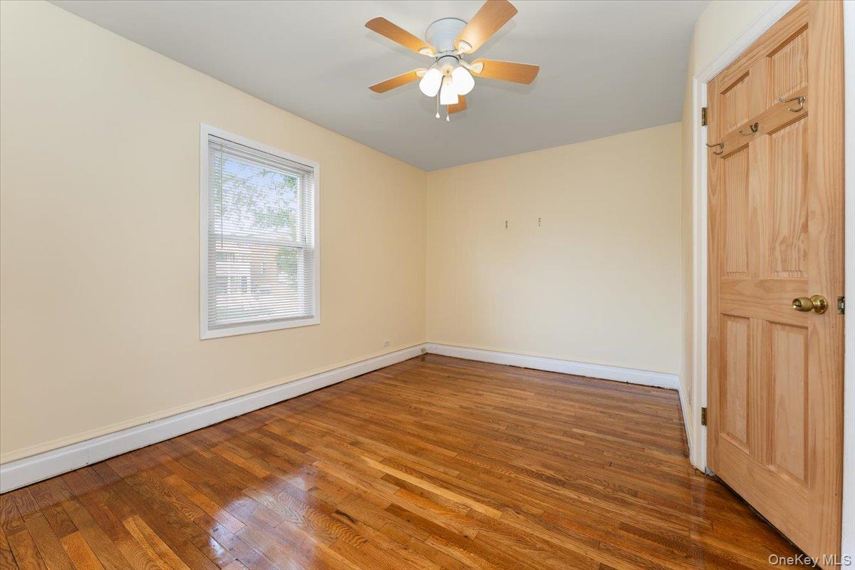 3183 Waterbury Avenue