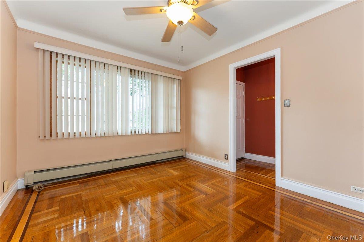 3183 Waterbury Avenue