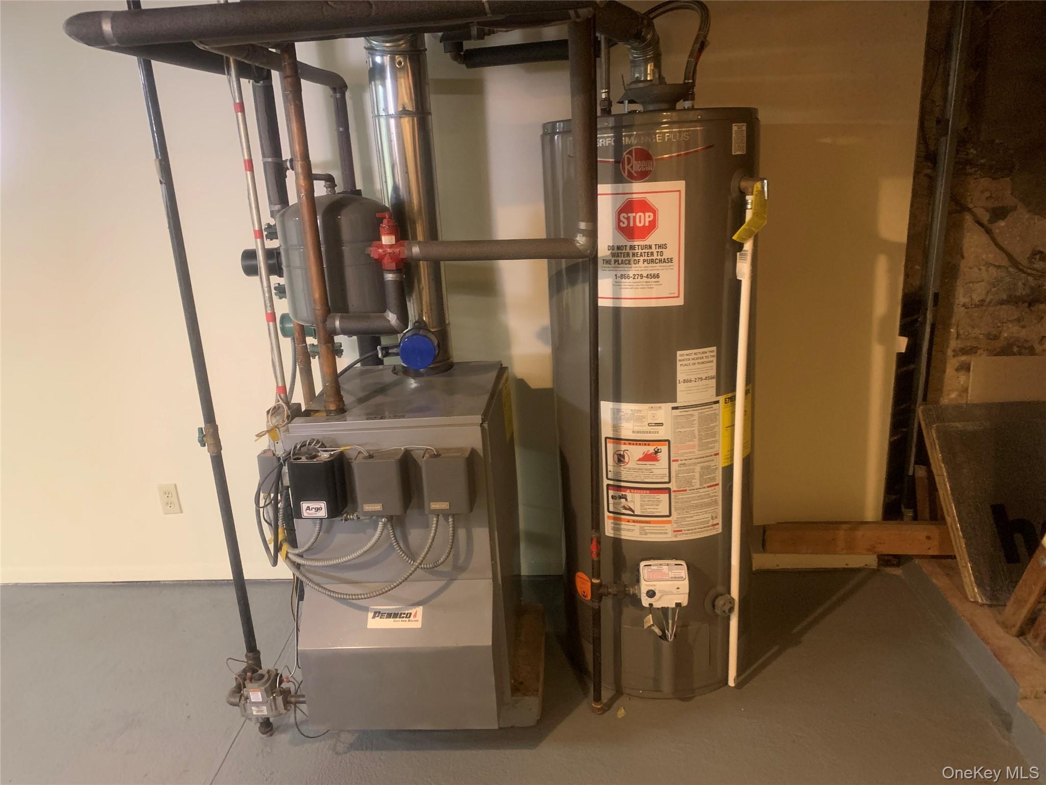 3183 Waterbury Avenue