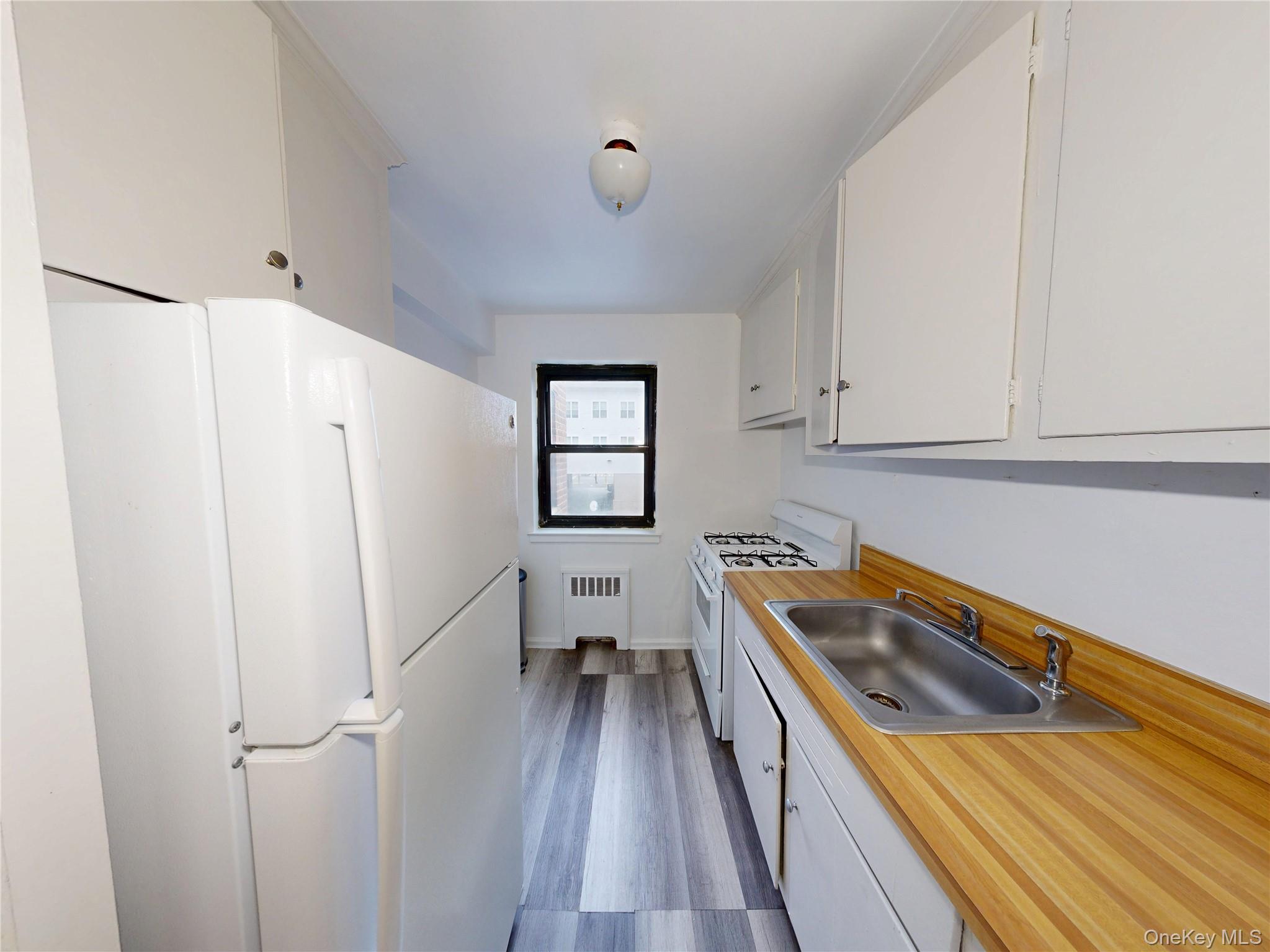 61 White Oak Street Unit: 3A