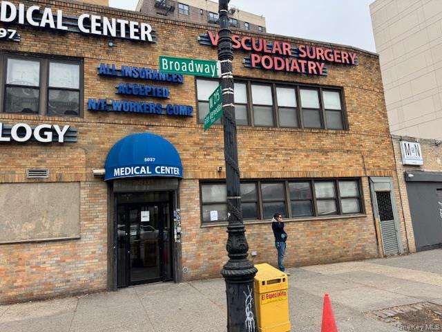 5037 Broadway Unit: 1