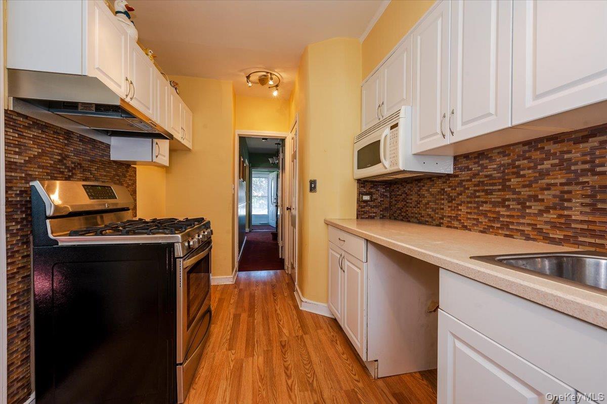 1776 Seminole Avenue