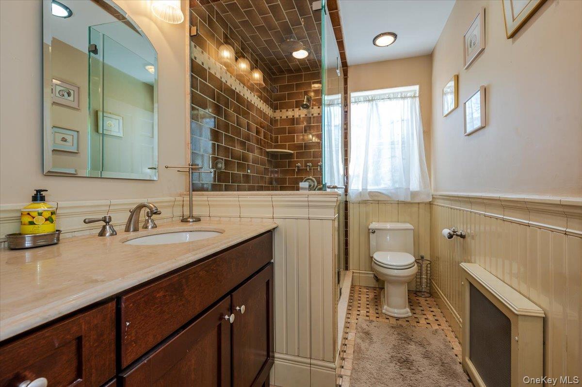 1776 Seminole Avenue