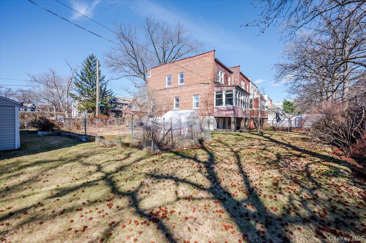 1776 Seminole Avenue