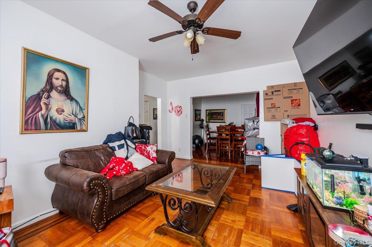 2918 Bruckner Boulevard