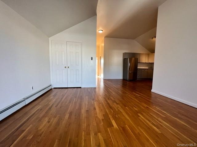 1307 Balcom Avenue