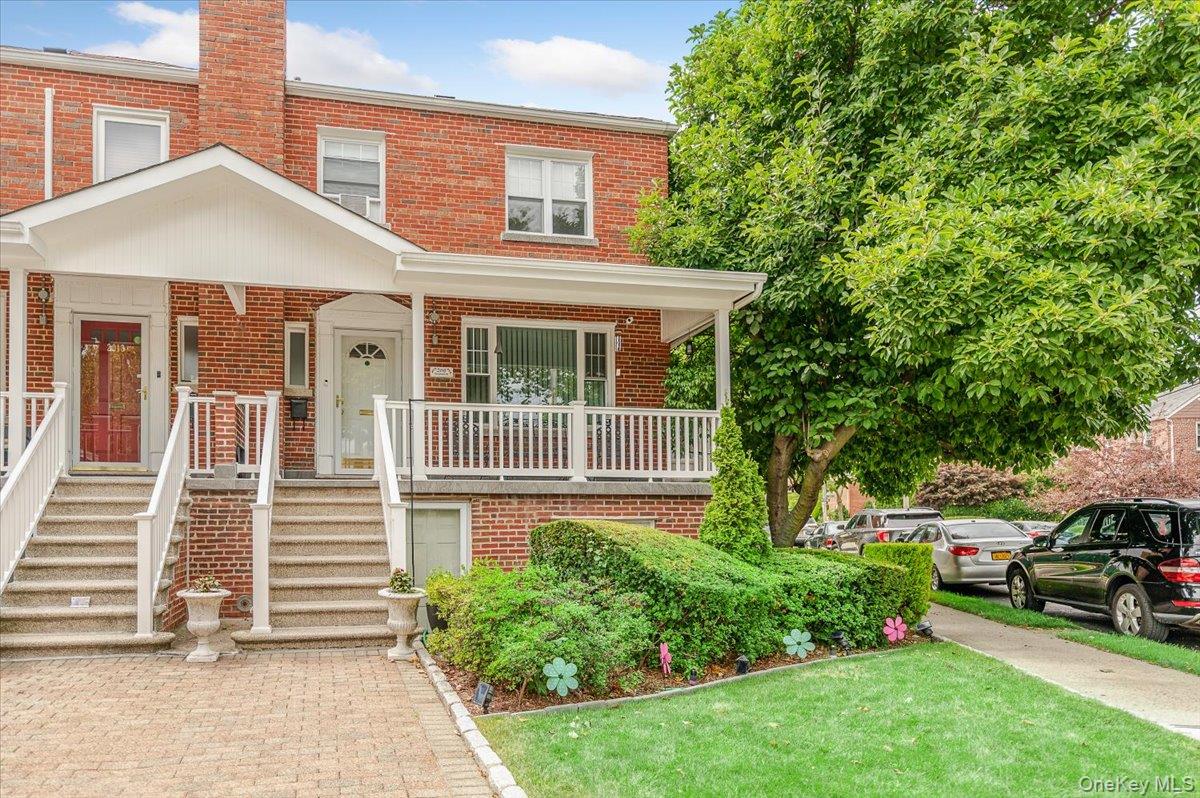 2015 Narragansett Avenue