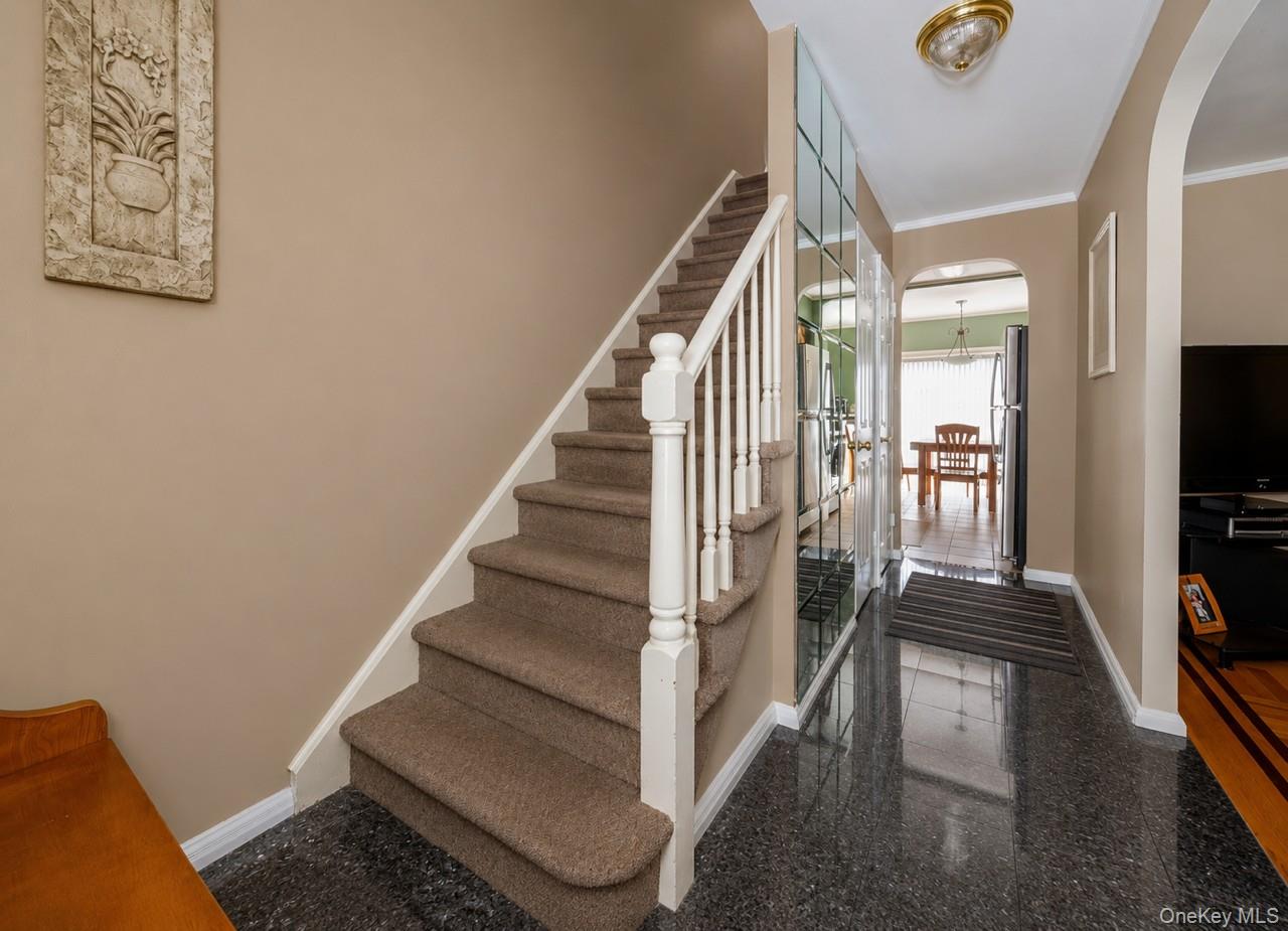 2015 Narragansett Avenue