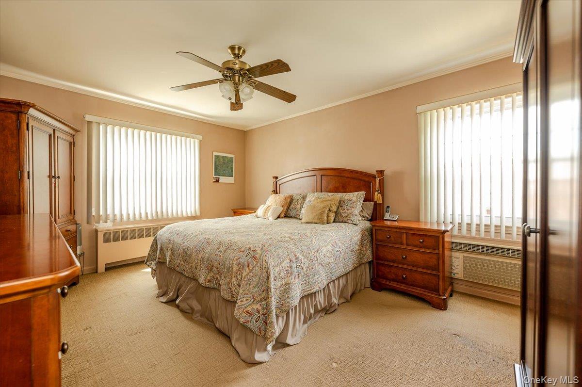 2015 Narragansett Avenue