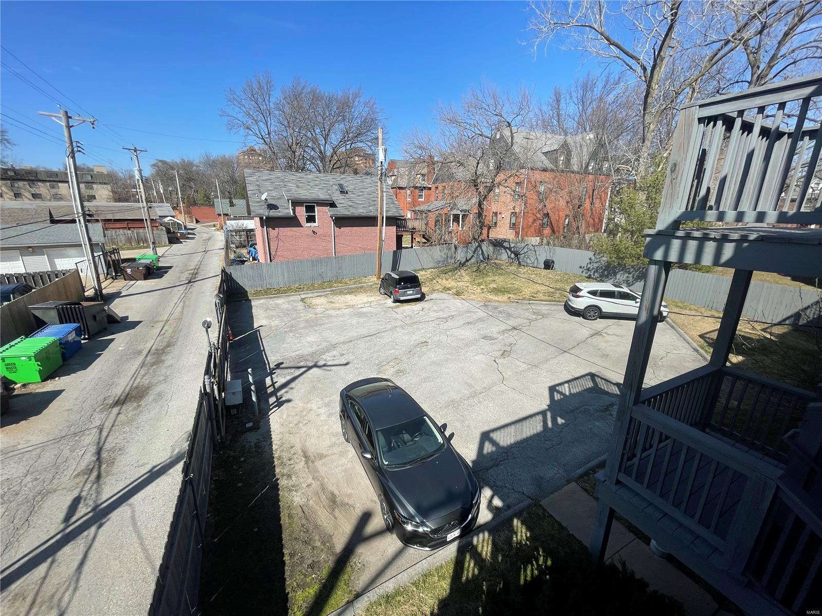 375 N Boyle Avenue Unit: B