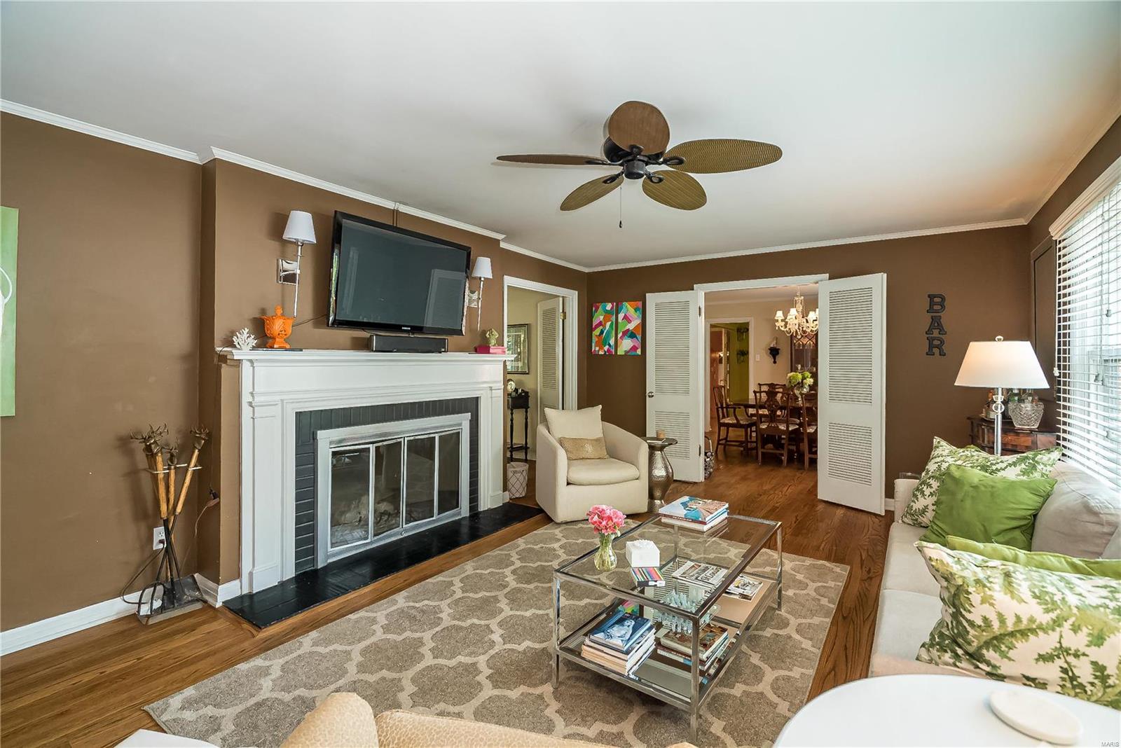 17 Oak Park