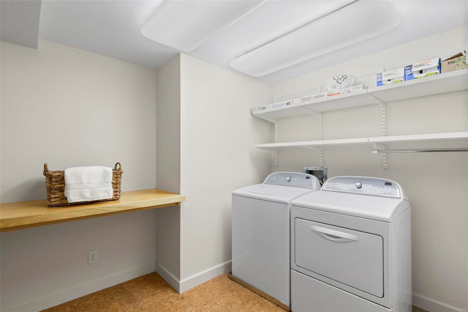 200 S Brentwood Boulevard Unit: 13C & D