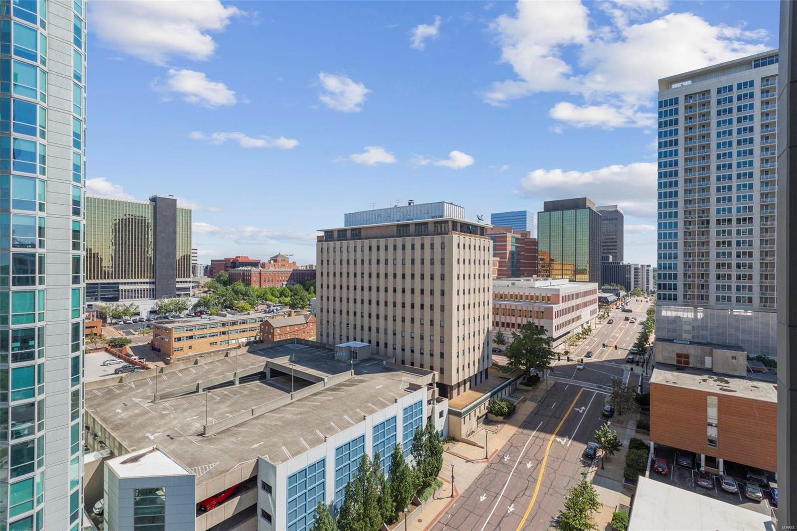 200 S Brentwood Boulevard Unit: 13C & D