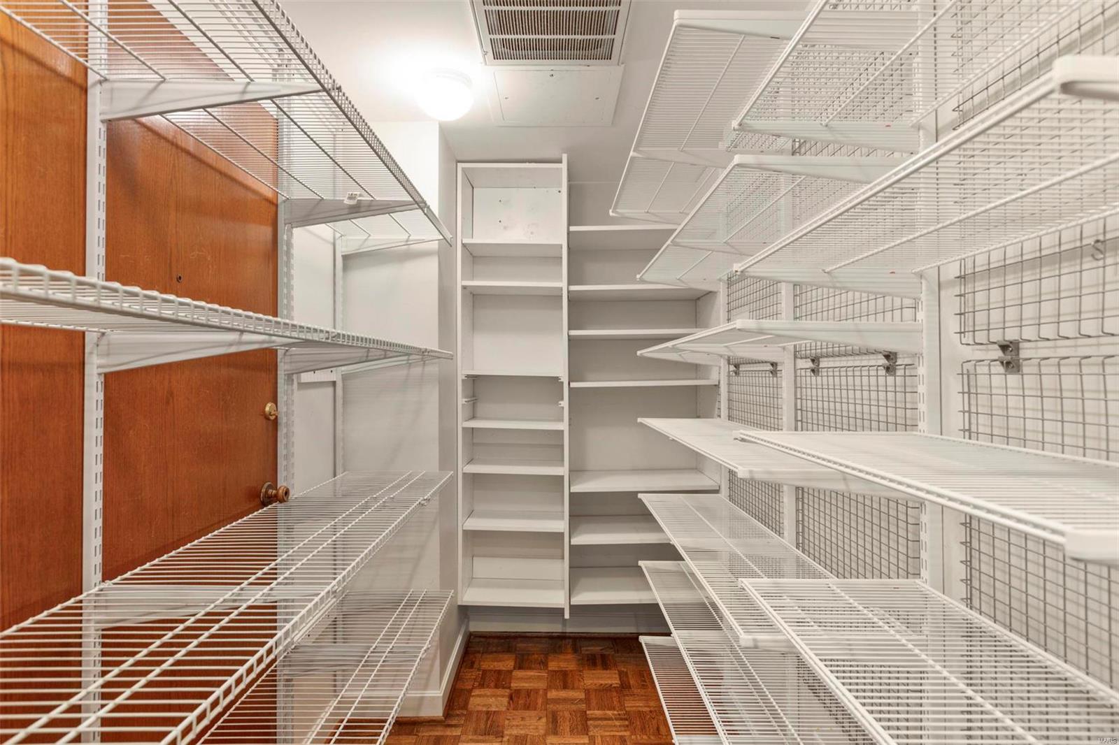 200 S Brentwood Boulevard Unit: 13C & D