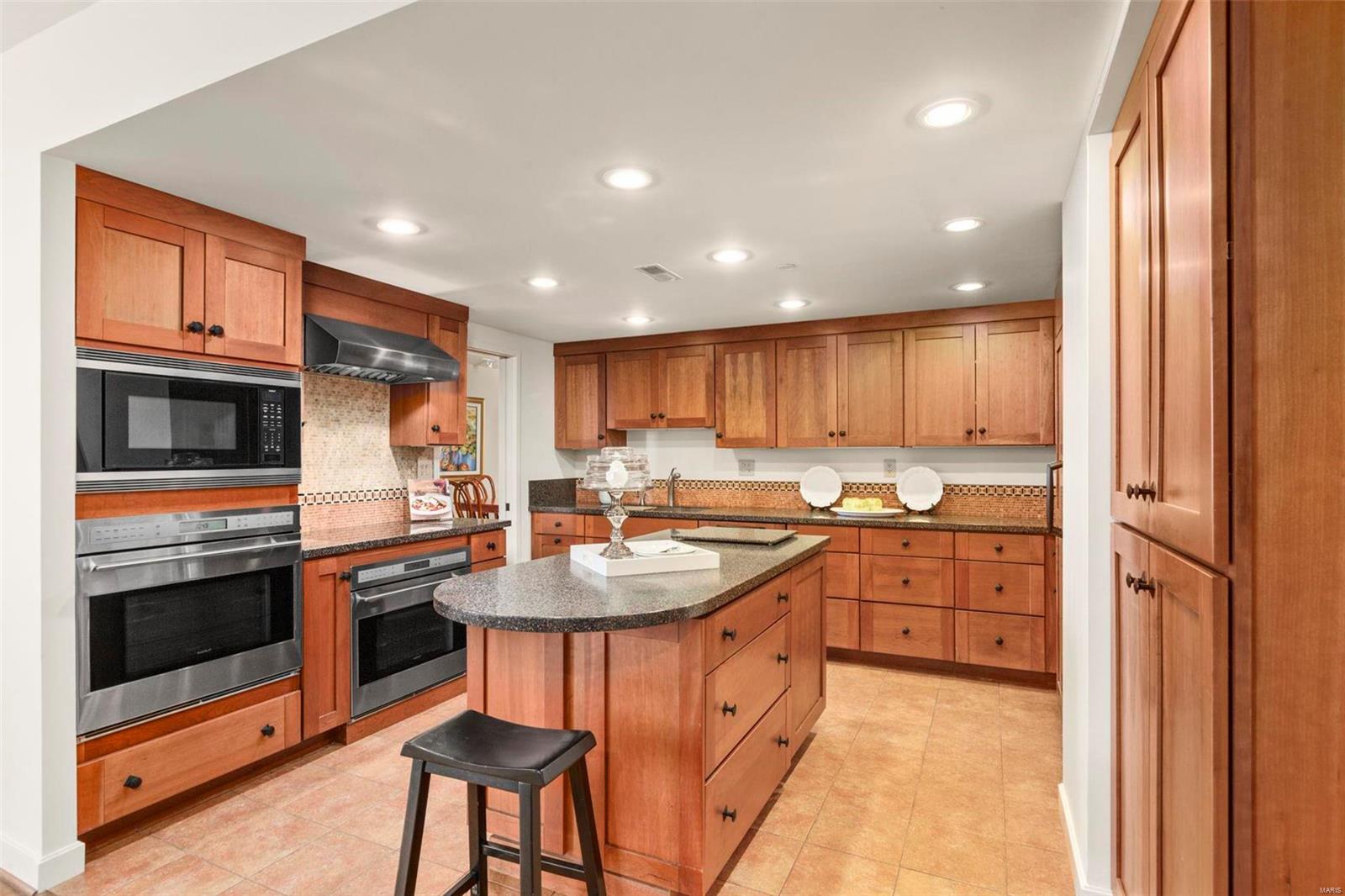 200 S Brentwood Boulevard Unit: 13C & D