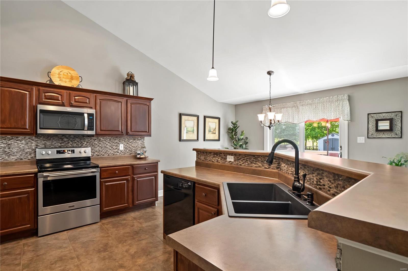 1432 Mary Drive