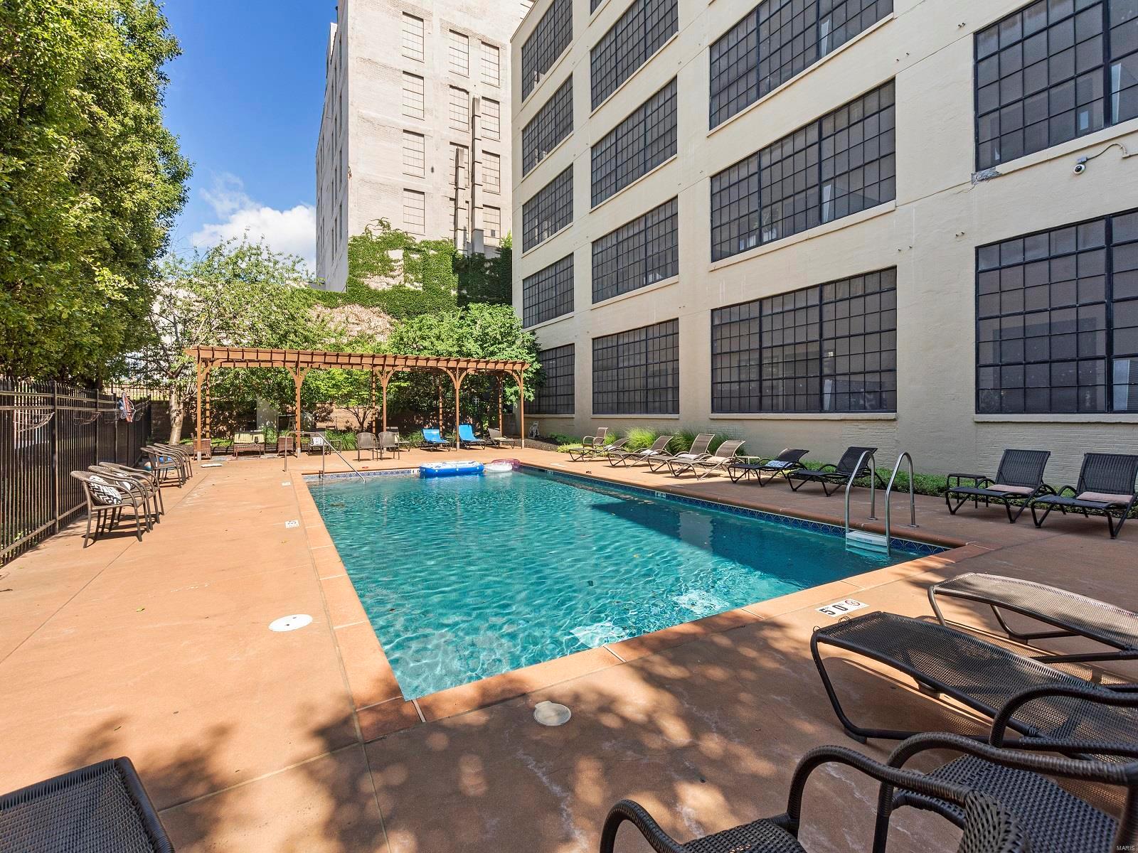 4100 Forest Park Avenue Unit: 524