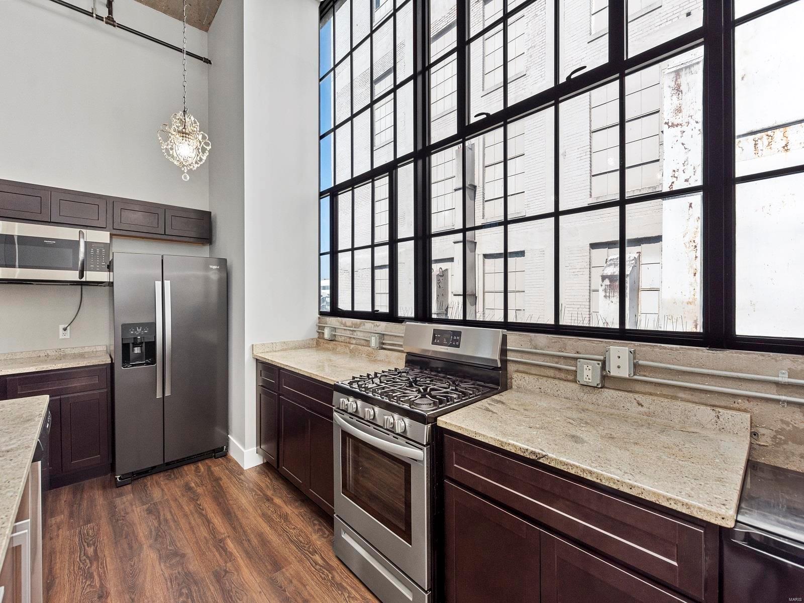 4100 Forest Park Avenue Unit: 524