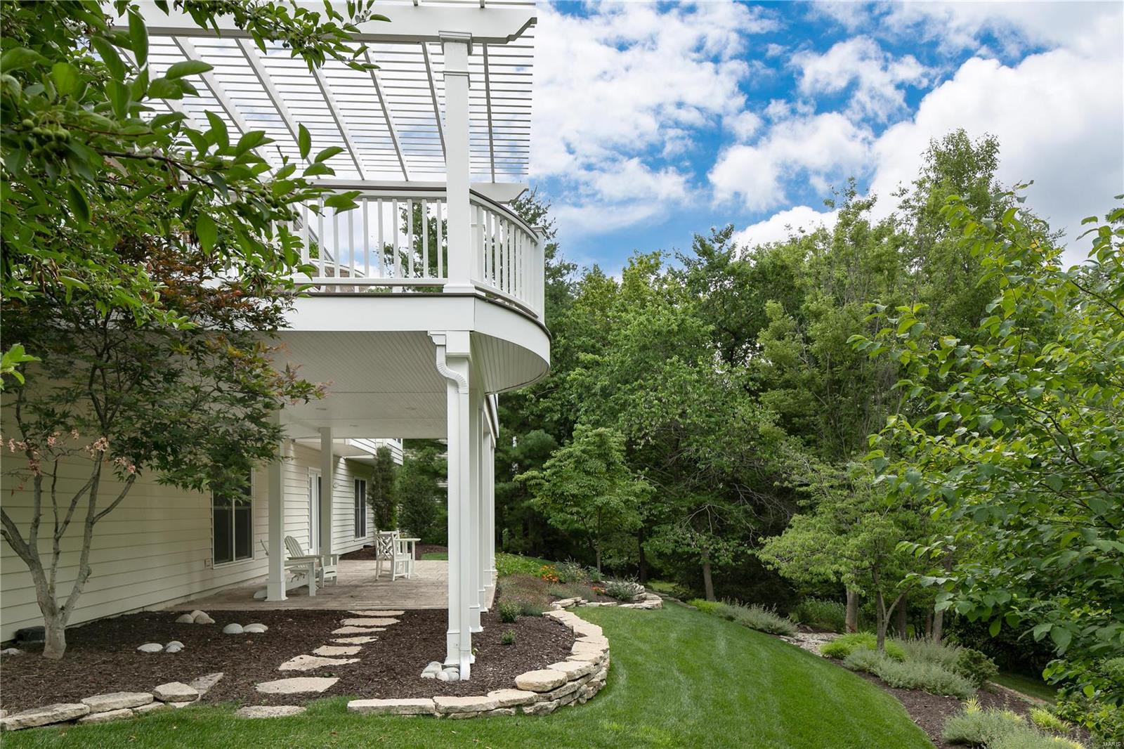 15207 Brightfield Manor Drive