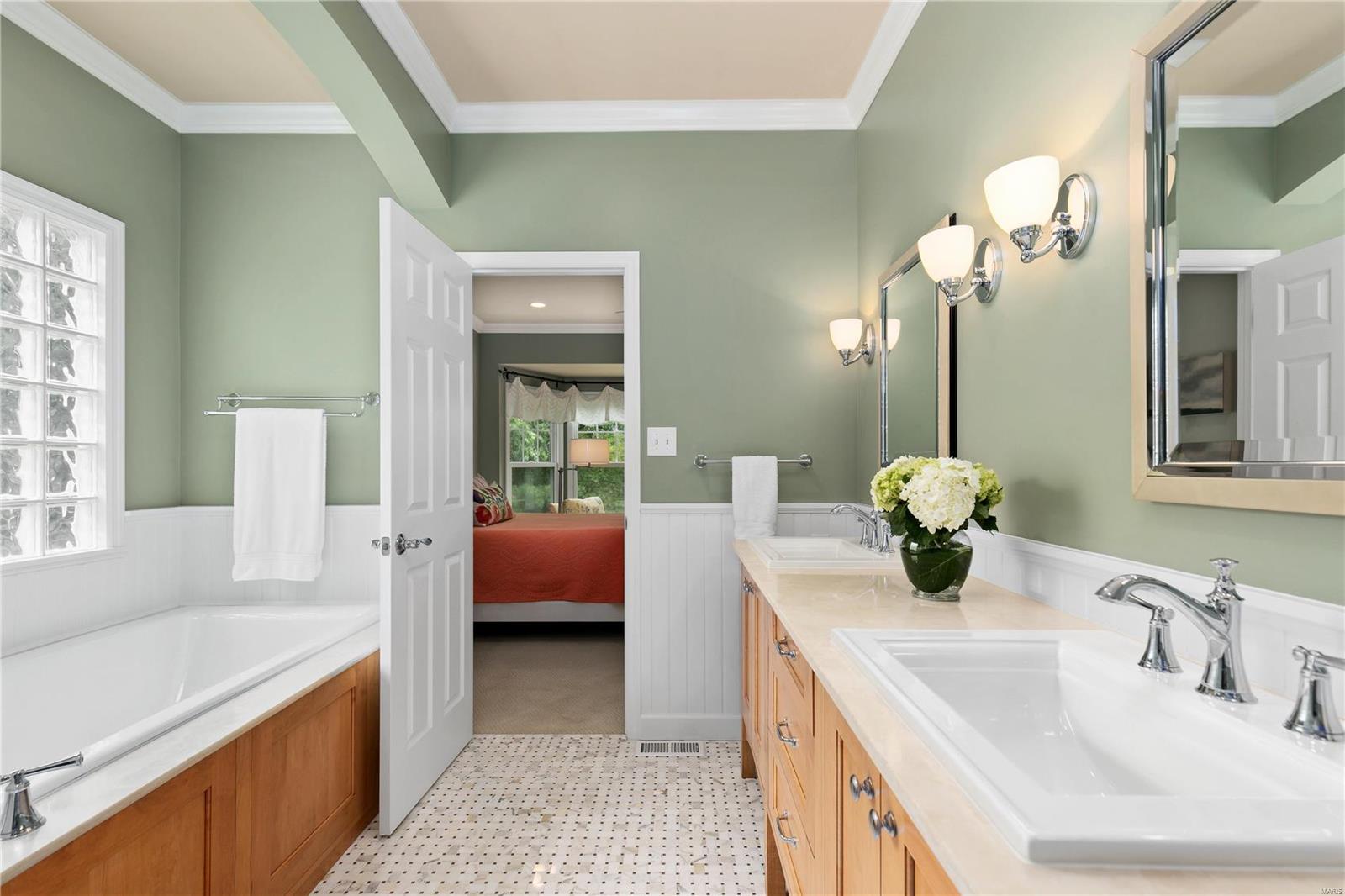 15207 Brightfield Manor Drive