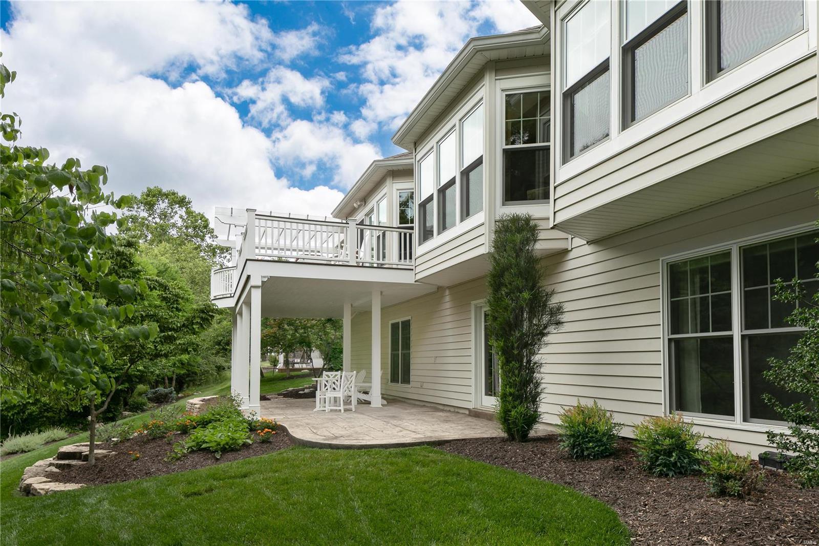 15207 Brightfield Manor Drive