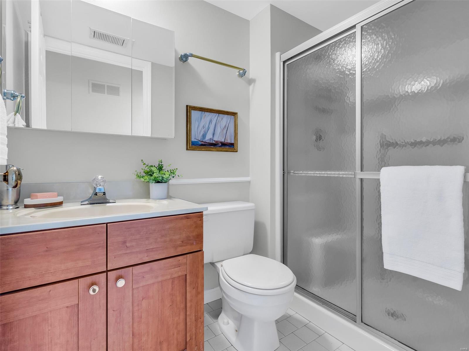 120 W Essex Avenue Unit: 3B