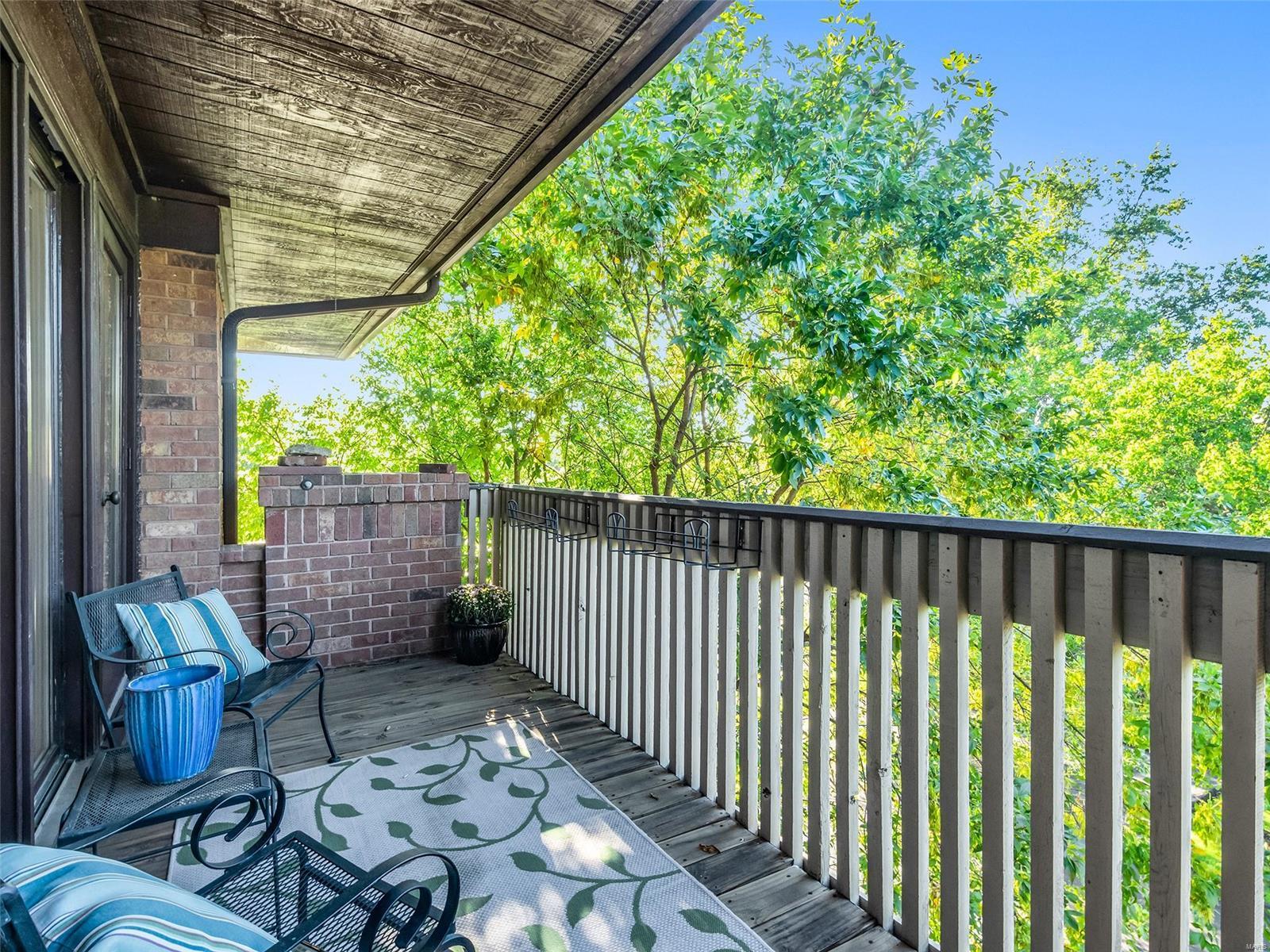 120 W Essex Avenue Unit: 3B