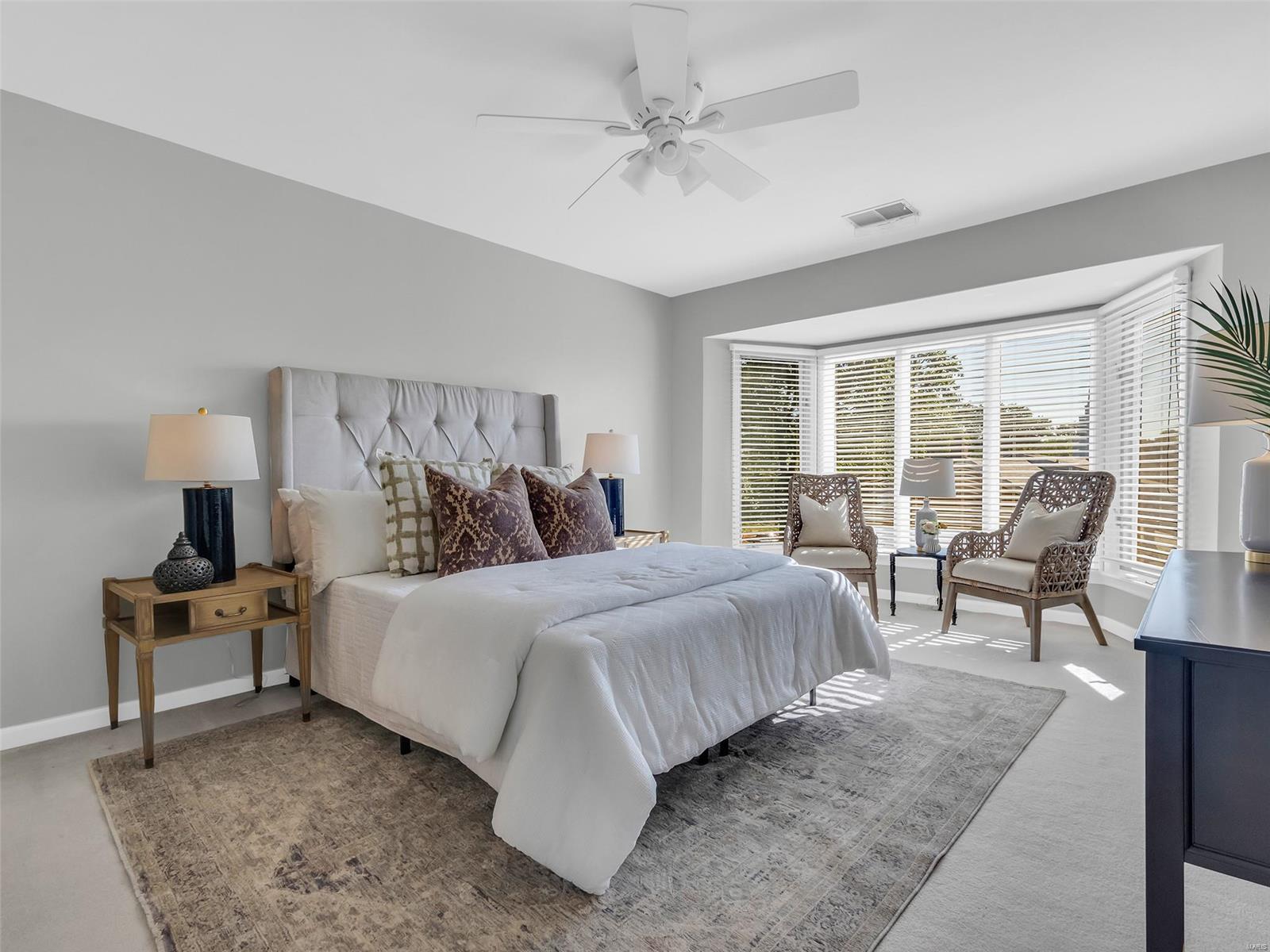 120 W Essex Avenue Unit: 3B