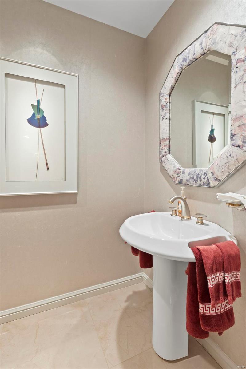 219 Hibler Oaks Drive