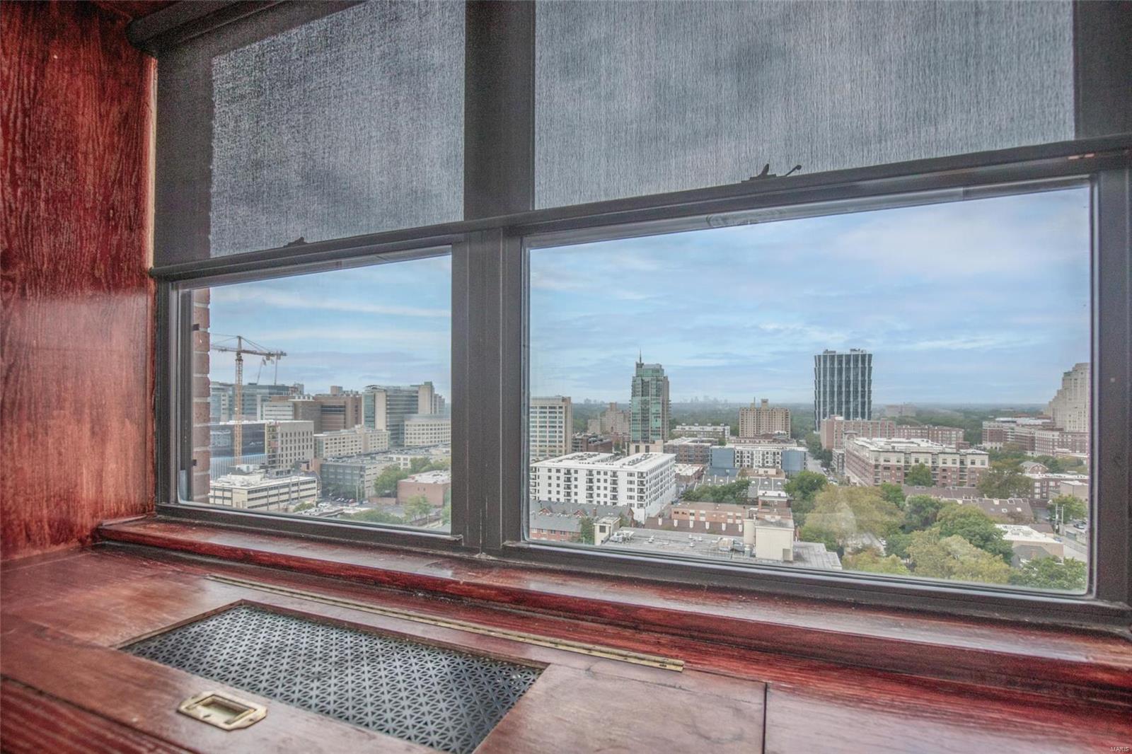 4466 West Pine Boulevard Unit: 20C