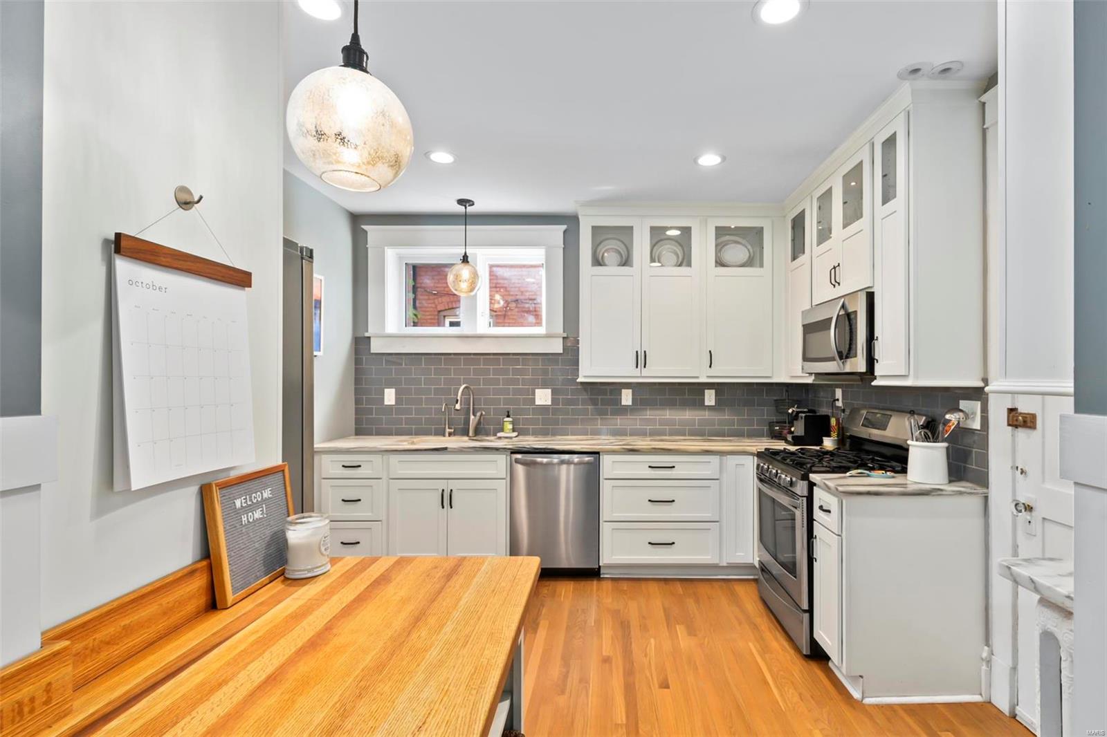 7127 Pershing Avenue