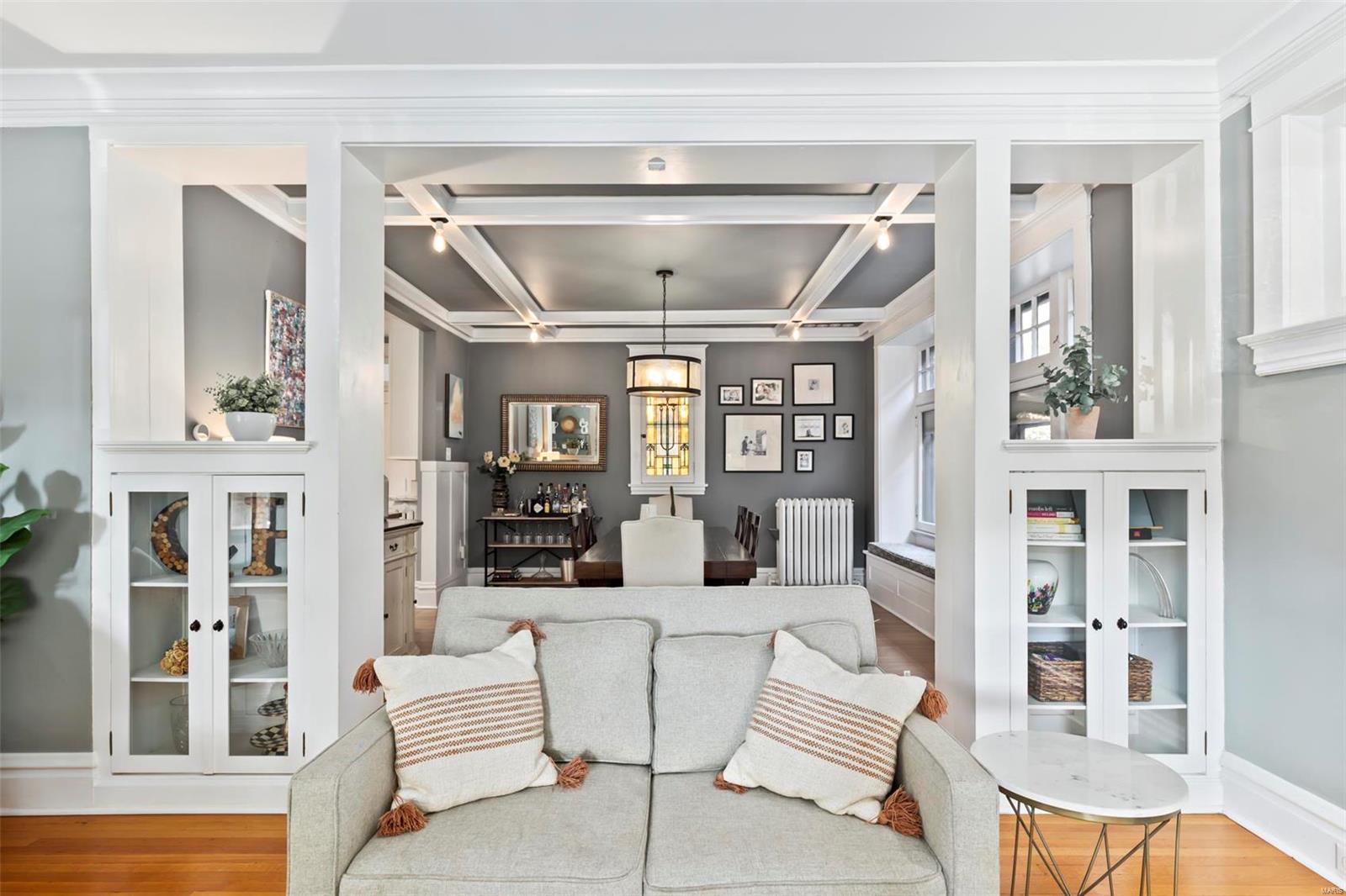 7127 Pershing Avenue