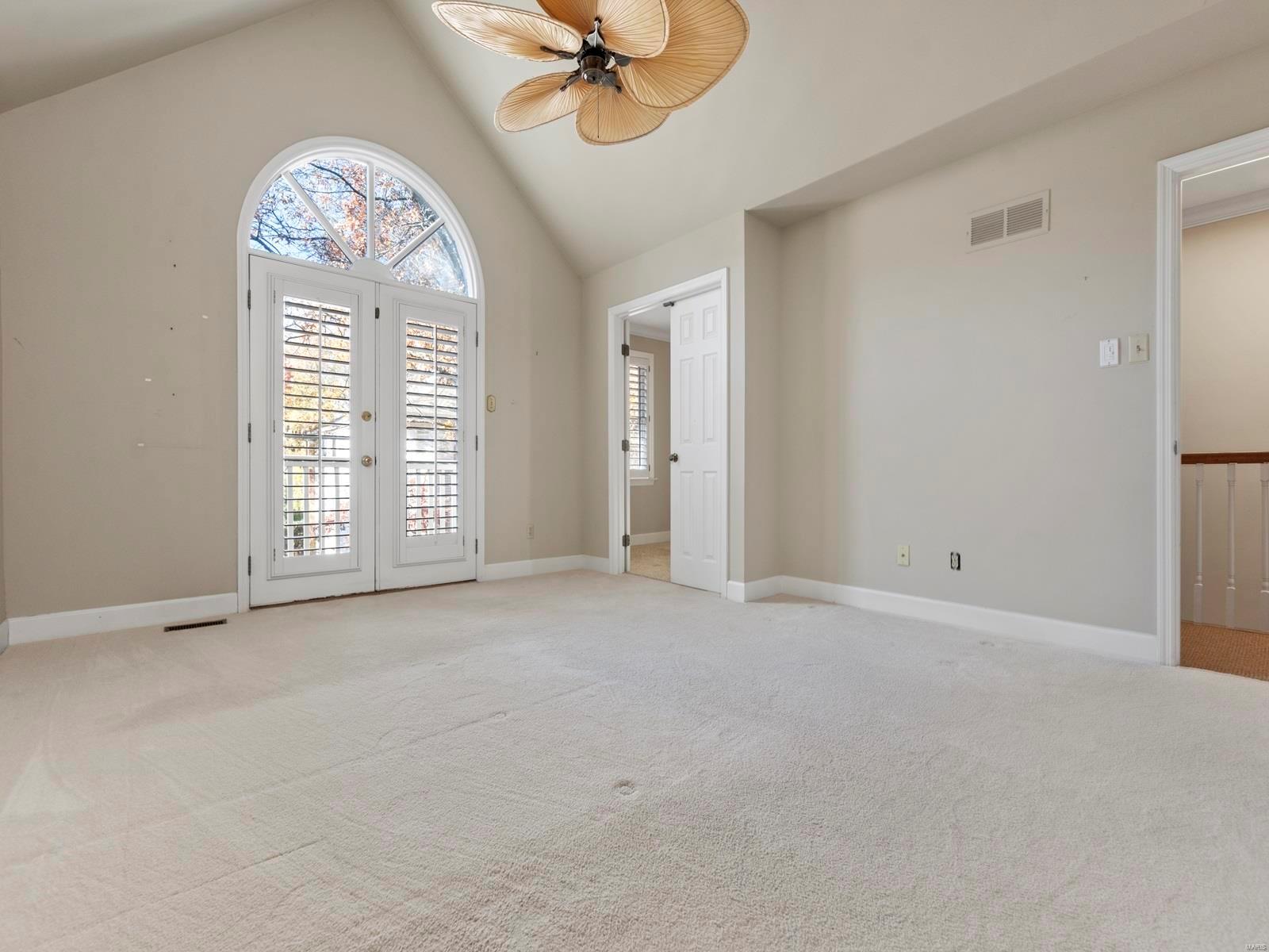 2 Country Club Terrace