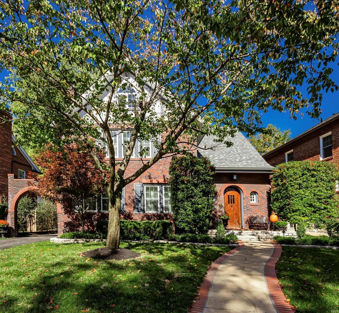 7361 Kingsbury Boulevard