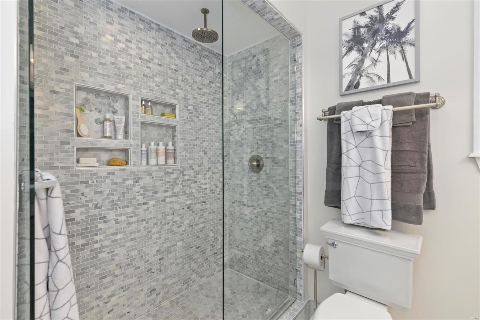 7361 Kingsbury Boulevard