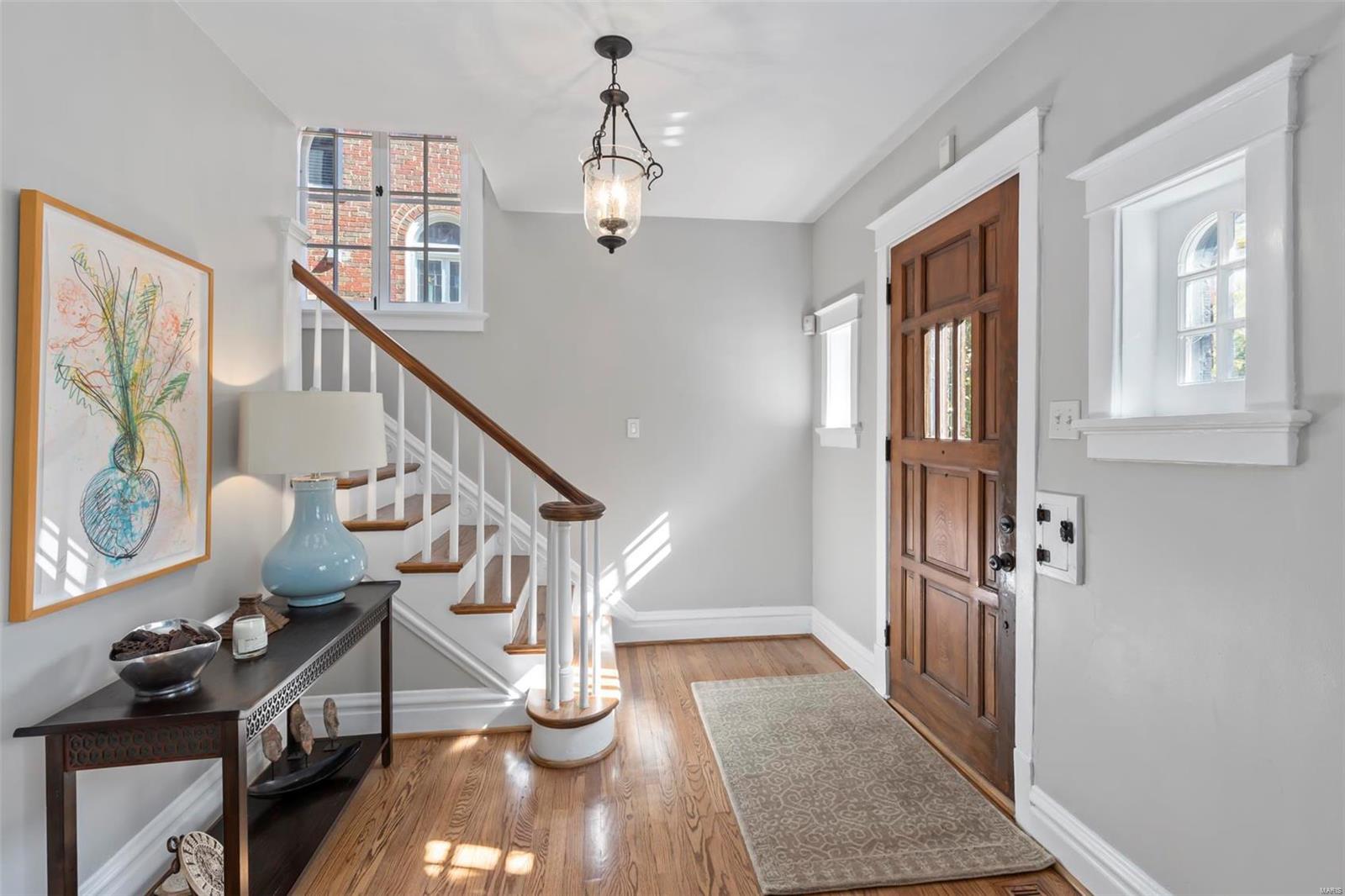 7361 Kingsbury Boulevard