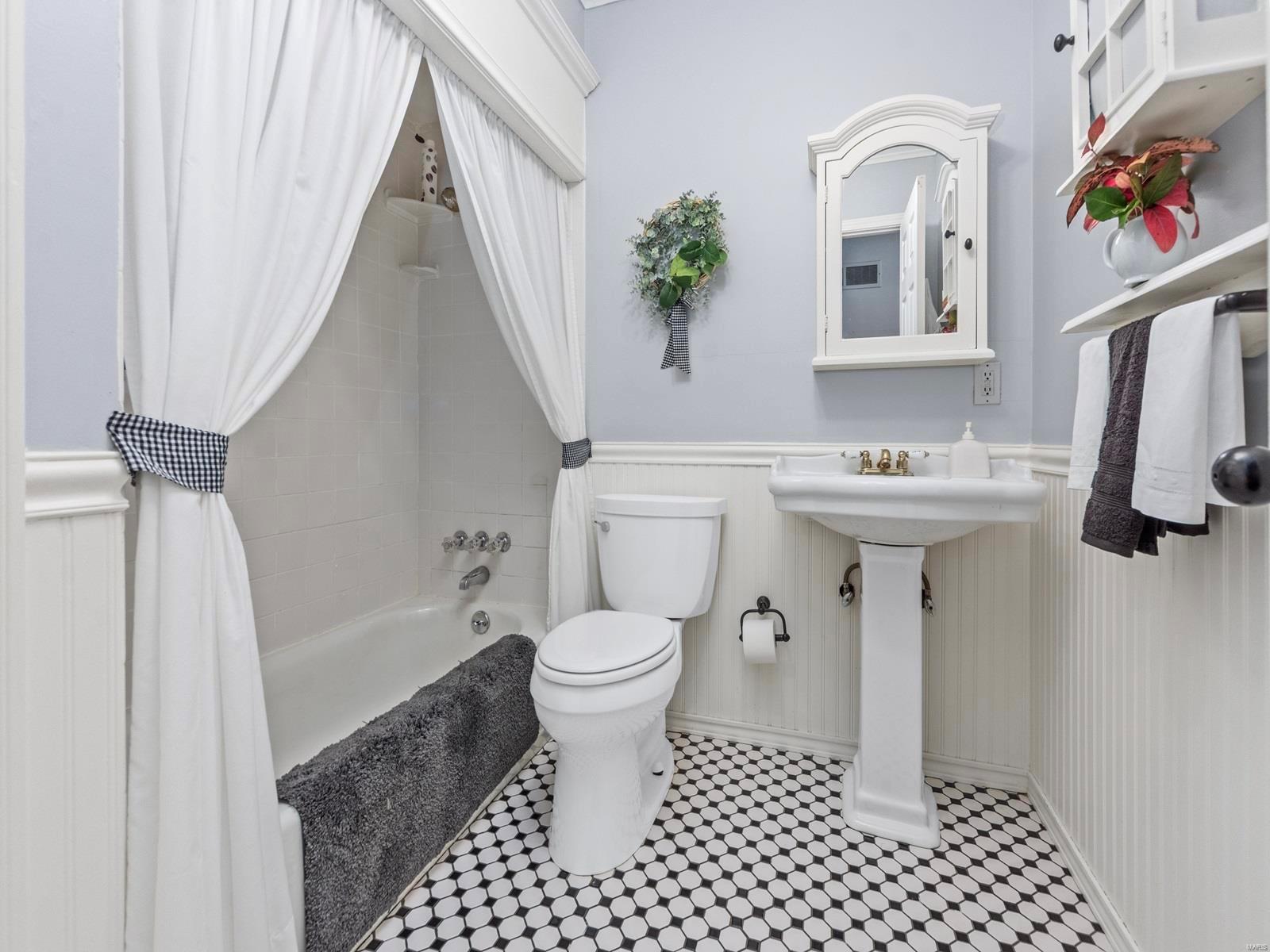 1919 Firethorn Drive