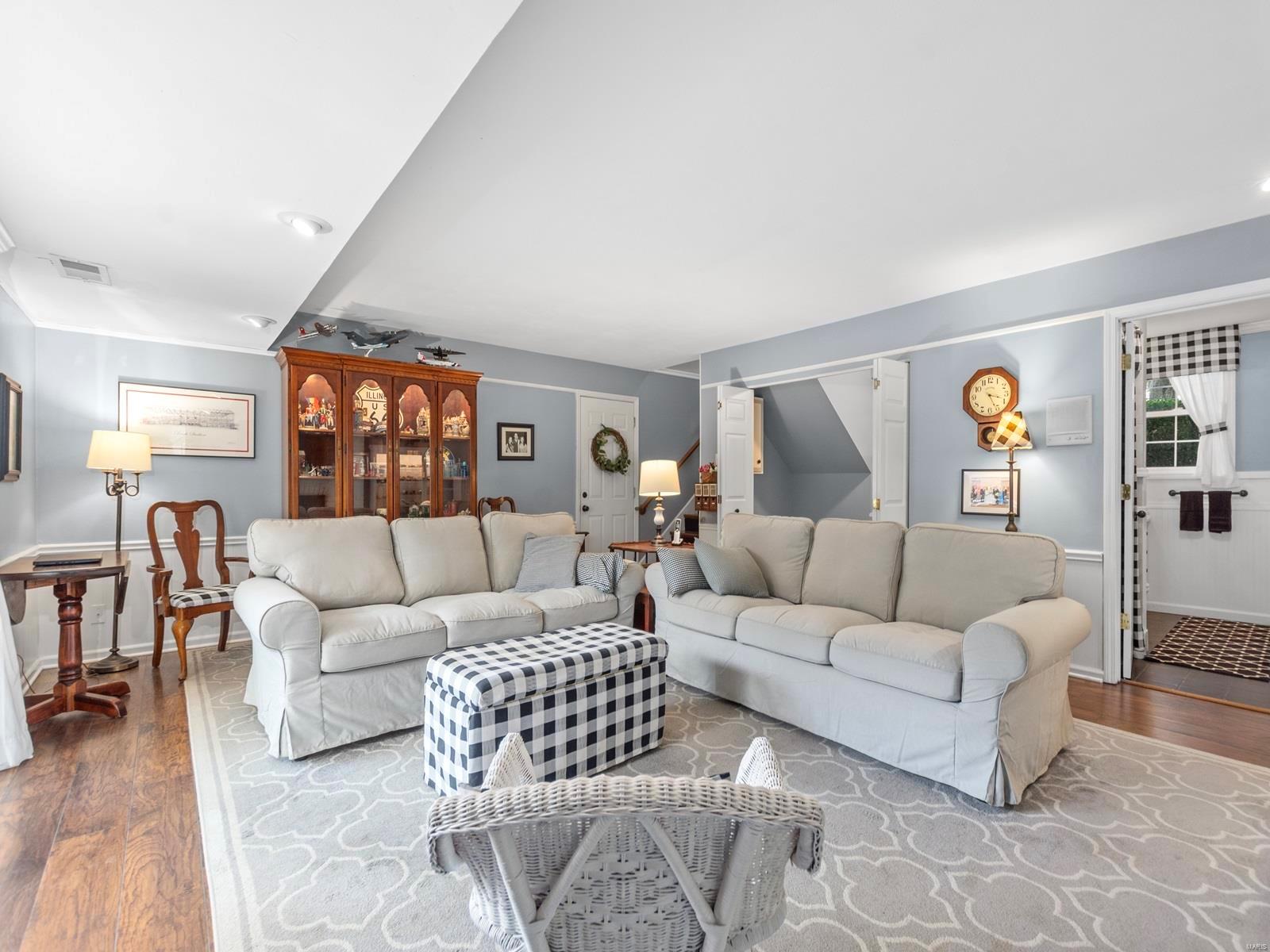 1919 Firethorn Drive