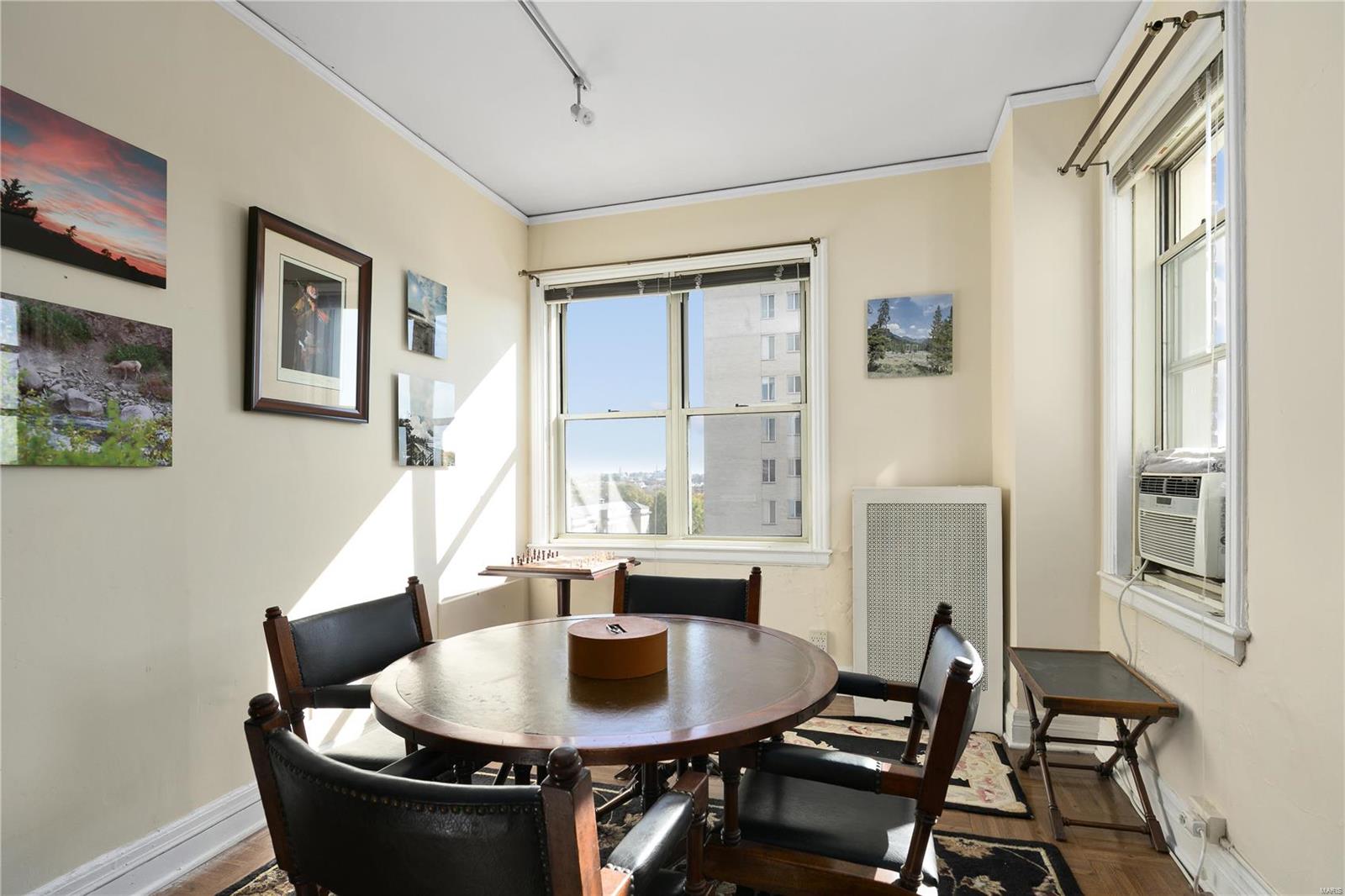 4440 Lindell Boulevard Unit: 801